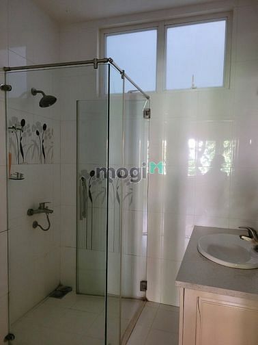 Hình ảnh Cho thuê nhà 140m2 full nội thất tại P. Bình Khánh, quận 2