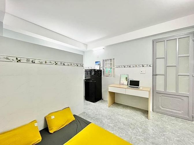 Hình ảnh Khai Trương Studio Giá Rẻ Ngay Vincom Phan Văn Trị Giá Sinh Viên