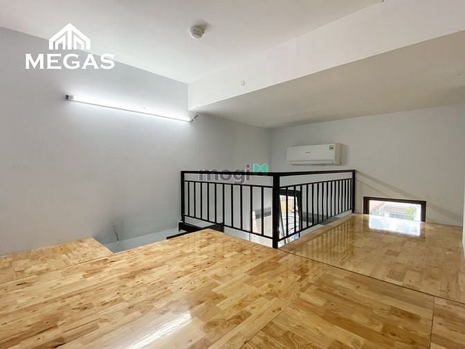 Hình ảnh Duplex cửa sổ mặt tiền - Ngay Crescent, Cosmo Nguyễn Thị Thập