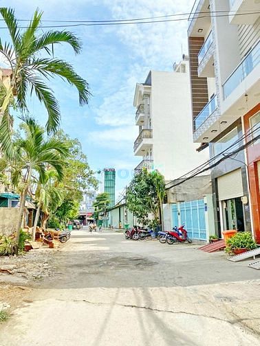 Hình ảnh Bán lô đất nền biệt thự 10x20m góc 2 mặt tiền Hoàng Quốc Việt Q7