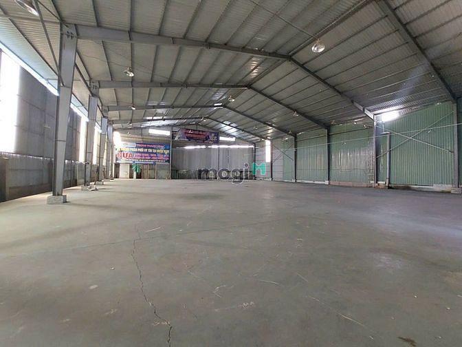Hình ảnh Cho thuê kho đg Nam Hòa, P.Phước Long A. Có PCCC. 600m2. chỉ 40tr/th