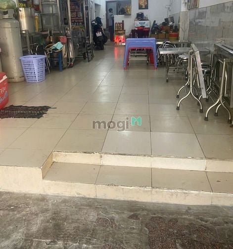 Hình ảnh Mặt tiền Minh Phụng - Hàn Hải Nguyên. Q11, 4.5x14m, 4PN, 3WC, 3 tầng