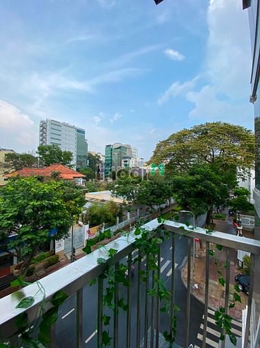 Hình ảnh Căn Hộ Studio Ban Công Full Nội Thất Ngay Công Viên Tao Đàn,Dinh Độc L