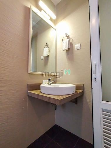 Hình ảnh Căn Hộ 2PN Rộng 90m2 _ 2WC Lễ tân, Full Servies Nguyễn Văn Thương Q2