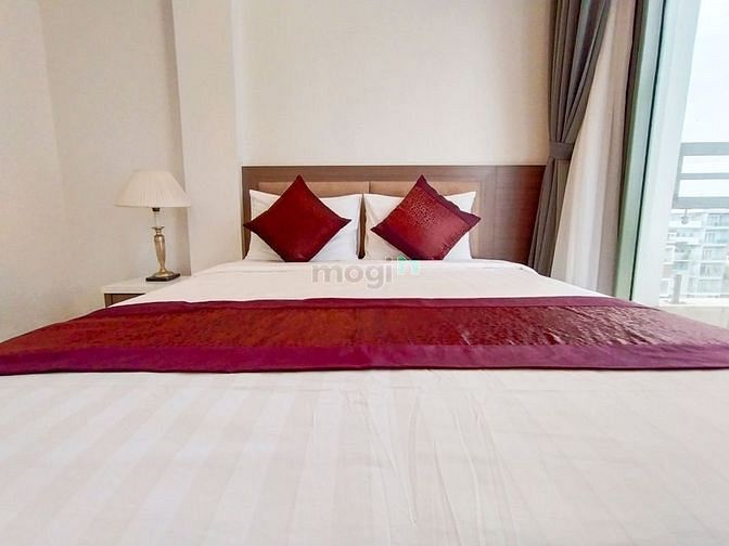 Hình ảnh Căn Hộ 2PN Rộng 90m2 _ 2WC Lễ tân, Full Servies Nguyễn Văn Thương Q2