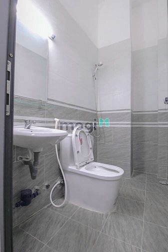 Hình ảnh Trống lại căn Duplex ban công ngay UEF - Hàng Xanh