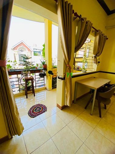 Hình ảnh Phòng rộng 35m2 có ban công đầy đủ nội thất