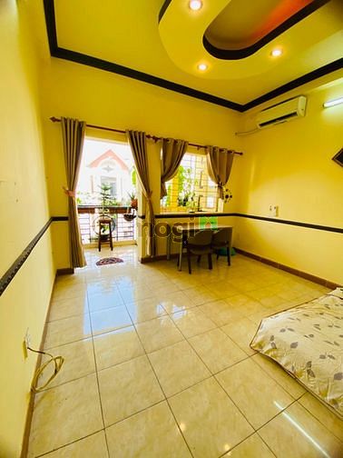Hình ảnh Phòng rộng 35m2 có ban công đầy đủ nội thất