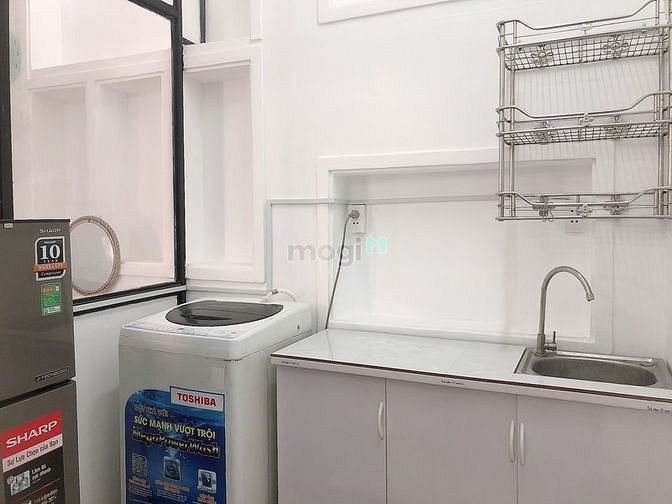 Hình ảnh 1 PN tách bếp Ban Công rộng Quận 3 Gần Cầu Lê Văn Sỹ