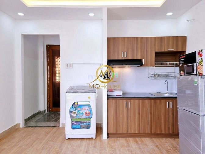 Hình ảnh 2PN Trần Hưng Đạo🍀cửa sổ trời 🍀bancon🍀thang máy