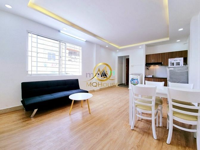Hình ảnh 2PN Trần Hưng Đạo🍀cửa sổ trời 🍀bancon🍀thang máy