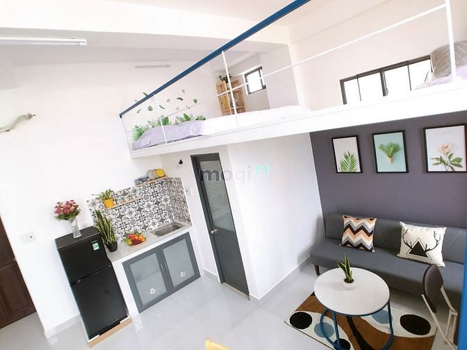 Hình ảnh Duplex 45m2 ngay UEF - Ngã Tư Hàng Xanh