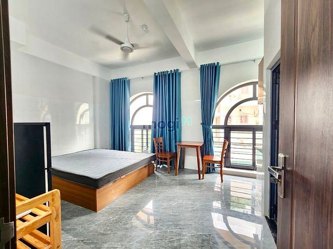 Hình ảnh CHDV dạng Duplex, Studio giáp sát Q4 , gần ĐH NTT