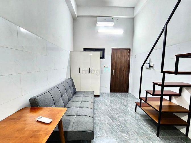 Hình ảnh CHDV dạng Duplex, Studio giáp sát Q4 , gần ĐH NTT