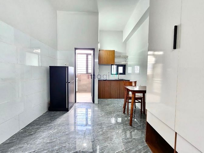 Hình ảnh CHDV dạng Duplex, Studio giáp sát Q4 , gần ĐH NTT