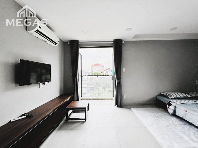 Hình ảnh Mb6623 nạp rút nhanh chóng ban công siêu lớn- full nội thất- ngay Giga Mall