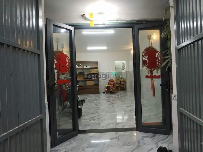 Hình ảnh Bán nhà 48m2 chỉ 3.x tỷ, hẻm lớn gần MT Phạm Văn Bạch P15 Tân Bình