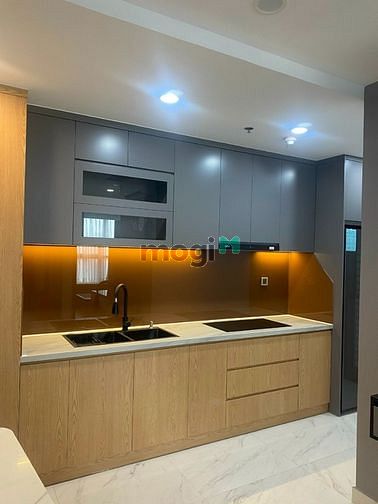 Hình ảnh Cho thuê căn góc 2pn2wc Midtown -Phú MỸ Hưng full nt cao cấp giá 25tr