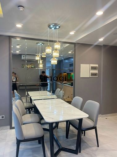 Hình ảnh Cho thuê căn góc 2pn2wc Midtown -Phú MỸ Hưng full nt cao cấp giá 25tr