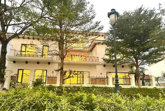 Hình ảnh Chính Chủ Bán Shophouse Hồ Nam An Khánh, Mặt Đường 40m, Trục Thông Vin