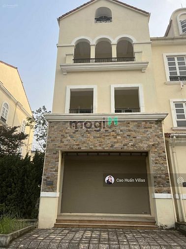Hình ảnh Chính Chủ Bán Shophouse Hồ Nam An Khánh, Mặt Đường 40m, Trục Thông Vin