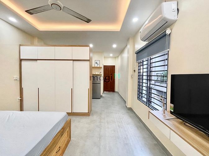 Hình ảnh Cho thuê phòng tách bếp full nội thất nằm gần Sân Bay TSN