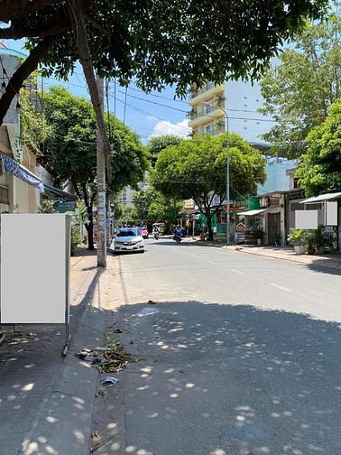Hình ảnh Bán nhà 62m2 đã hoàn công 2 tầng, Hẻm lớn 1 sẹc Phạm Văn Bạch Tân Bình