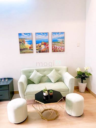 Hình ảnh Studio siêu rộng, full nội thất. Ngay CV Lê Văn Tám Q1
