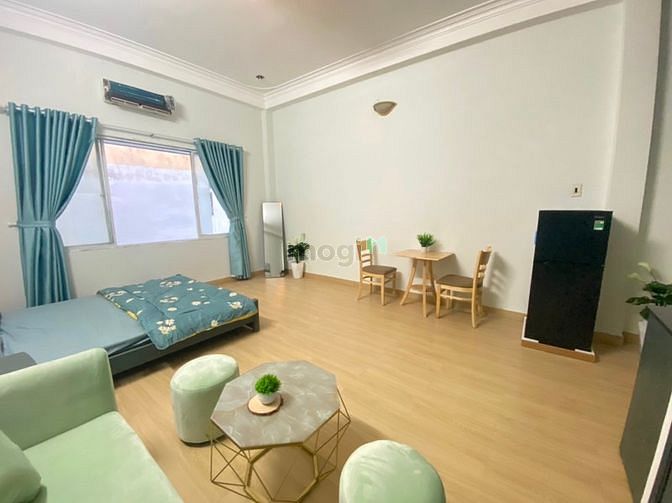 Hình ảnh Studio siêu rộng, full nội thất. Ngay CV Lê Văn Tám Q1