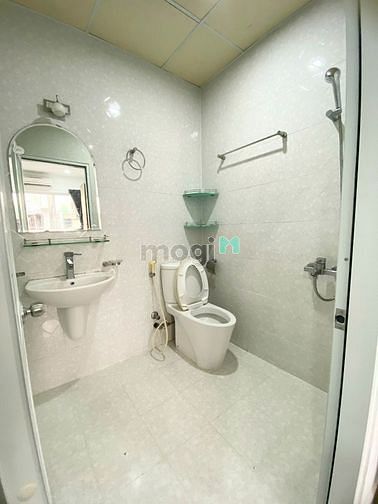 Hình ảnh 2pn luxury 🌹Thạch Thị Thanh q1 🌹thang máy🌹 máy giặt riêng