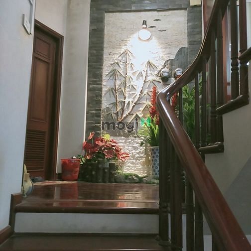 Hình ảnh Nhà đẹp ngõ Tôn Đức Thắng giá 14.6 tỷ, 61m2x5T, căn góc, KD lớn, ẢNH T
