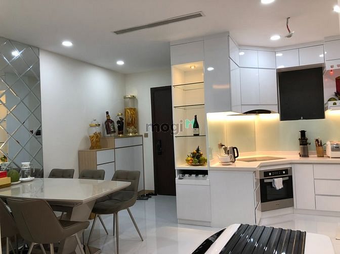 Hình ảnh Cho thuê nhanh 3pn2wc chung cư Sunrise City trung tâm Q7