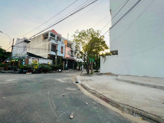 Hình ảnh Bán lô đất khu KDC 10 mẫu, Quận 2 DT 100m2 giá 10 tỷ