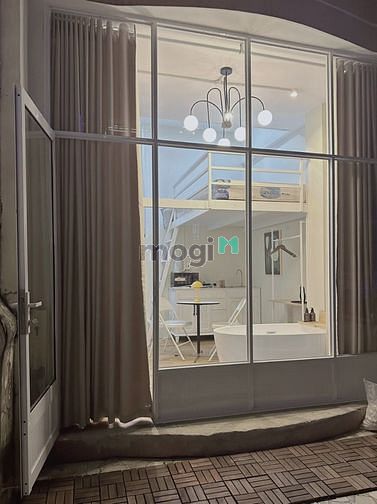 Hình ảnh Cho thuê duplex cao cấp cửa sổ lớn full nội thất Cống Quỳnh Quận 1