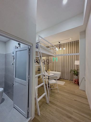 Hình ảnh Cho thuê duplex cao cấp cửa sổ lớn full nội thất Cống Quỳnh Quận 1