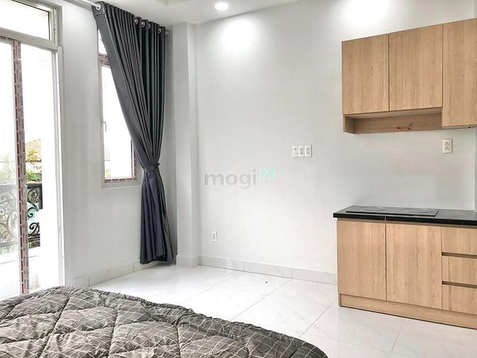 Hình ảnh Căn Hộ Dịch Vụ Có Ban Công,Full Nội Thất Gần ETOWN Cộng Hòa