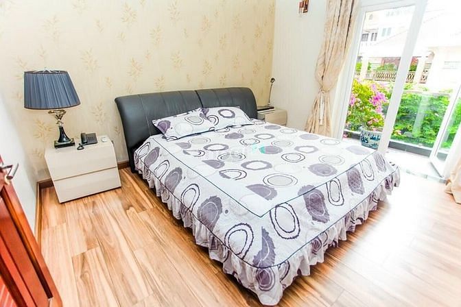 Hình ảnh Cho thuê Biệt thự vườn Nam Thiên, đường Phạm Thái Bường, Quận 7