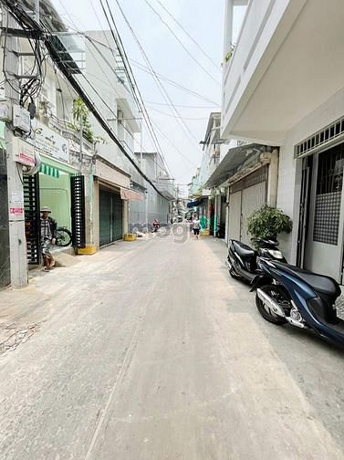 Hình ảnh CHDV 7 tầng 28 phòng thuê 1tỷ8