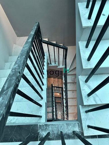 Hình ảnh CHDV 7 tầng 28 phòng thuê 1tỷ8