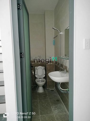 Hình ảnh (54TR) Nhà MT - 320m2 DTSD - đường Nguyễn Trường Tộ - Quận 4