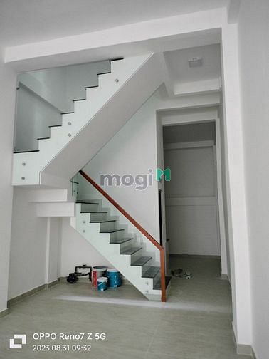 Hình ảnh (54TR) Nhà MT - 320m2 DTSD - đường Nguyễn Trường Tộ - Quận 4