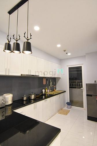 Hình ảnh SunriseCity 3pn2wc có ban công view đẹp nội thất sẵn vào ở ngay