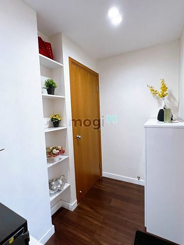Hình ảnh CẦN TIỀN cho thuê nhanh 2pn2wc full nội thất xịn có ban công