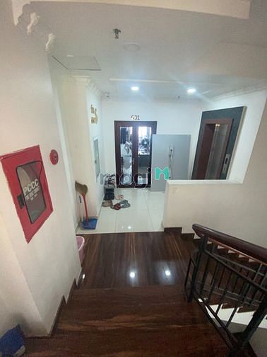 Hình ảnh Tòa Nhà - Bến Vân Đồn / 1.320m² Sử Dụng ( Thang máy + PCCC đầy đủ )