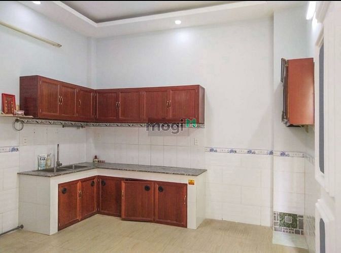 Hình ảnh Nhà 4PN mới đường Trần Hưng Đạo P2 Q5
