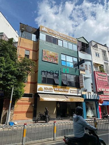 Hình ảnh 45 Út Tịch - Ngang : 10m / 326m² Sàn ( Sàn Suốt )