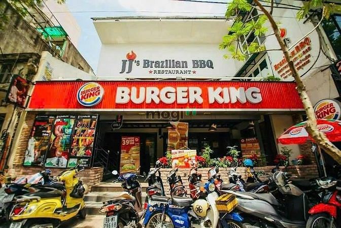 Hình ảnh Mặt tiền - Ngang : 15m / 620m² Sàn ( Có chỗ để xe )