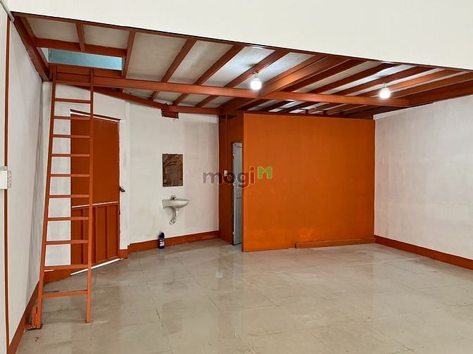 Hình ảnh Lê Văn Lương - Ngang : 6m / 120m² Sàn ( thông tin thật )