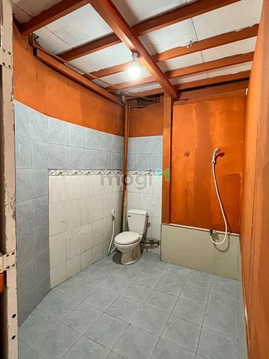 Hình ảnh Lê Văn Lương - Ngang : 6m / 120m² Sàn ( thông tin thật )