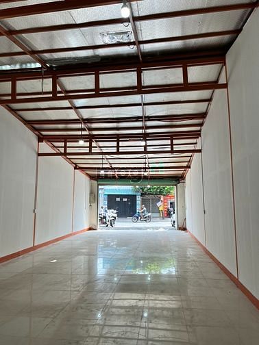 Hình ảnh Lê Văn Lương - Ngang : 6m / 120m² Sàn ( thông tin thật )